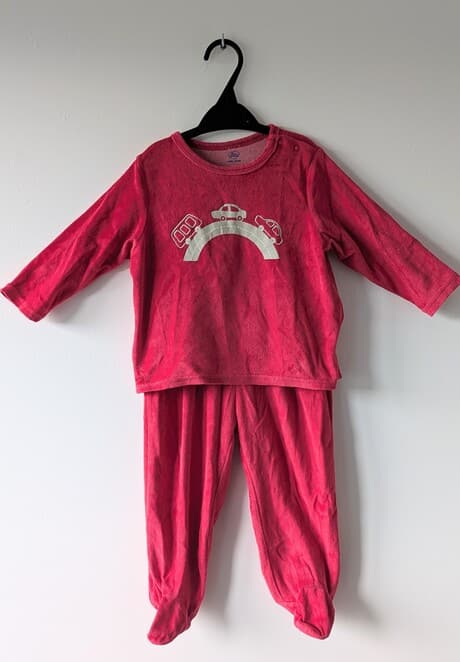 Pyjama deux pièces rouge, Mots d'enfants