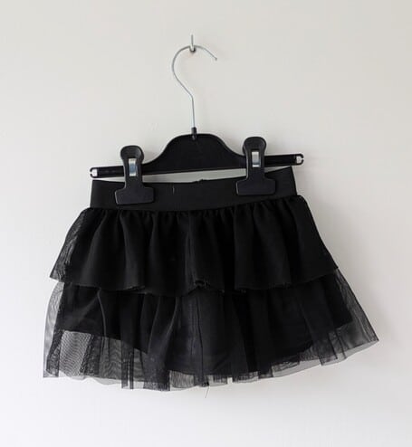 Jupe à volants noire