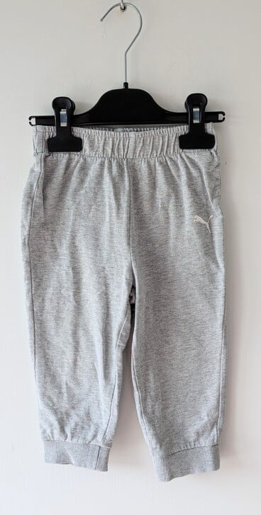 Bas de survêtement gris, Puma