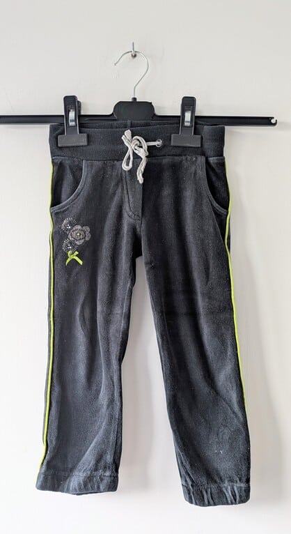 Bas survêtement noir, Orchestra