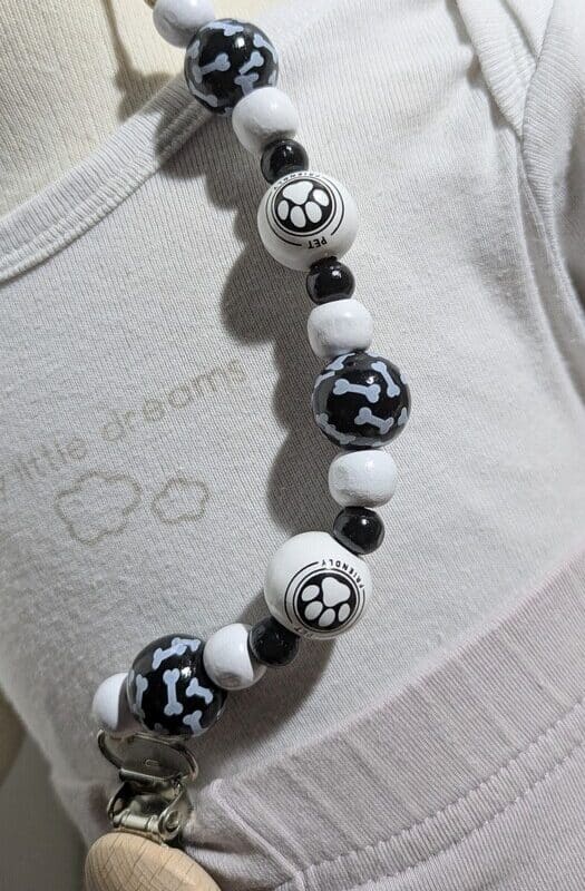 Attache tétine, noir & blanc