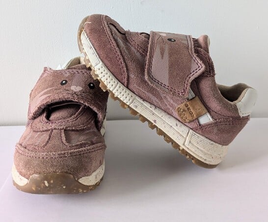 Baskets à scratch, Geox