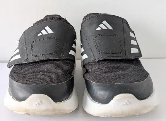 Baskets à scratch noires, Adidas – Image 2