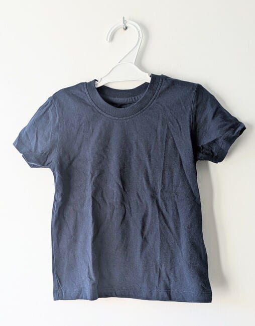 T-shirt bleu marine, Primark