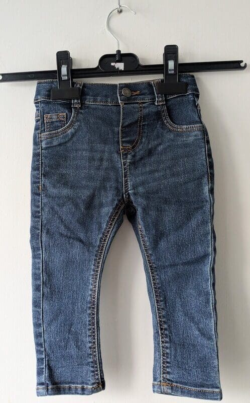 Jean regular, Tape à l'œil