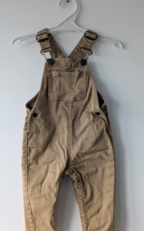 Salopette brune, C&A