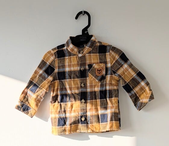 Chemise jaune à carreaux, Terre de marins