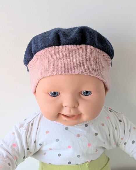 Bonnet bleu marine & rose