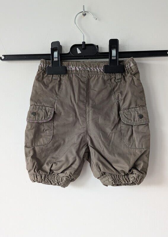 Pantalon brun, Grain de blé