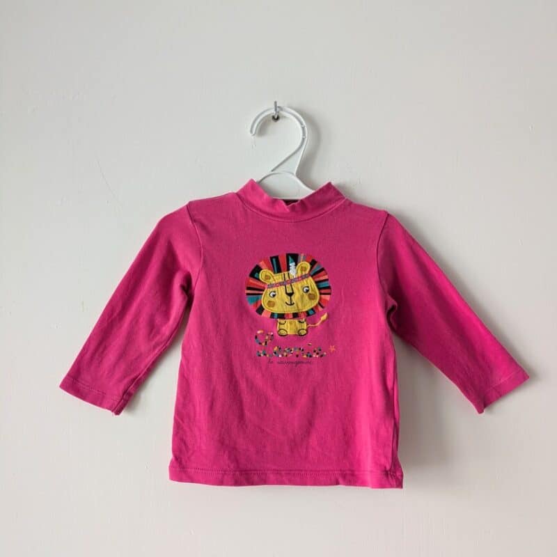 Col roulé rose, Du pareil au même