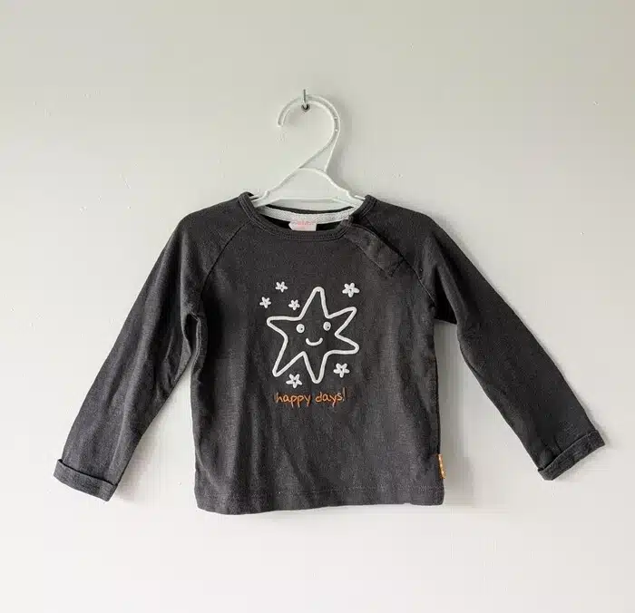 Haut gris motif étoile, Hema