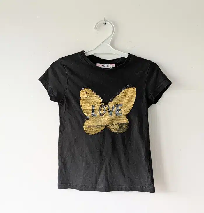 T-shirt noir papillon