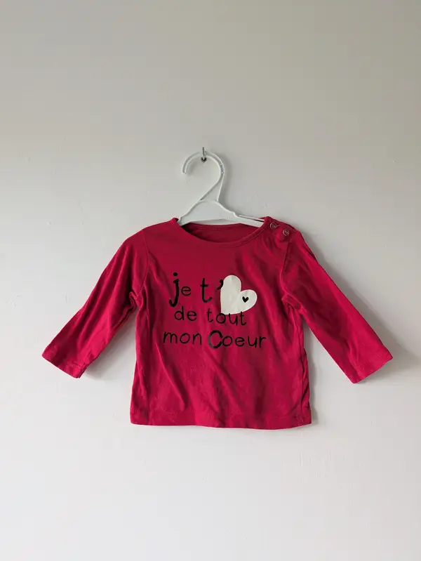 Haut rouge "Je t'..."
