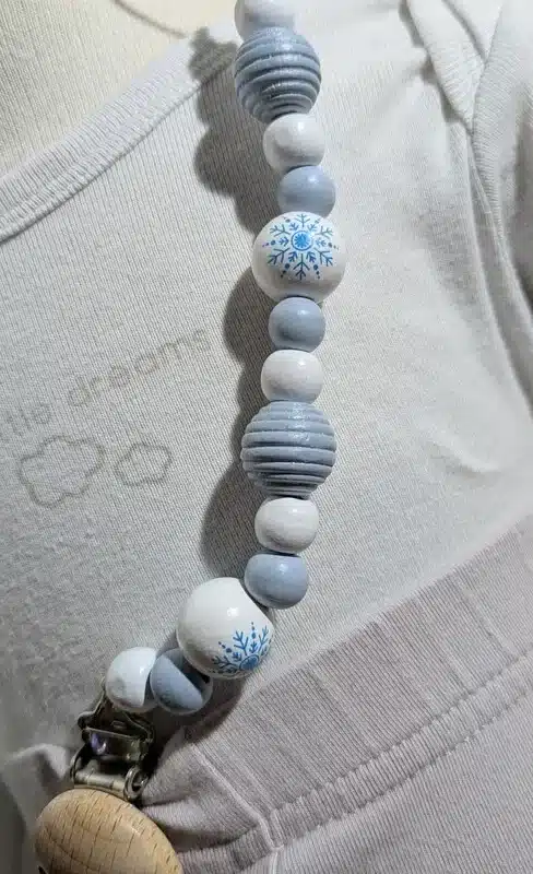 Attache tétine noël bleu & blanc