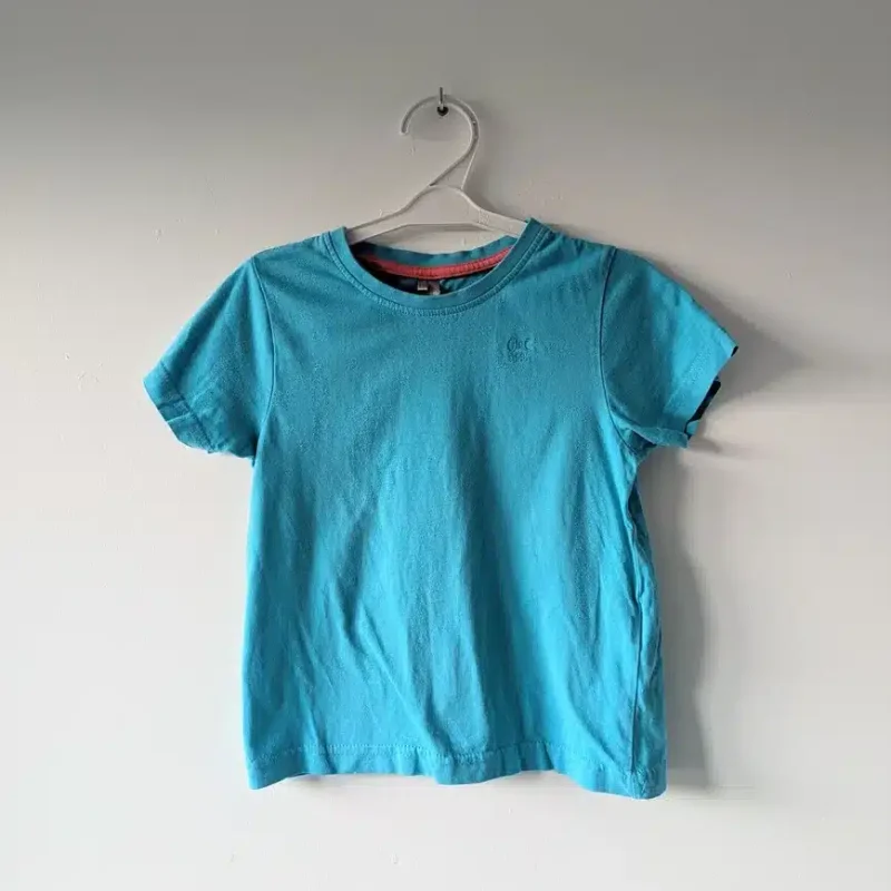 T-shirt bleu, Orchestra