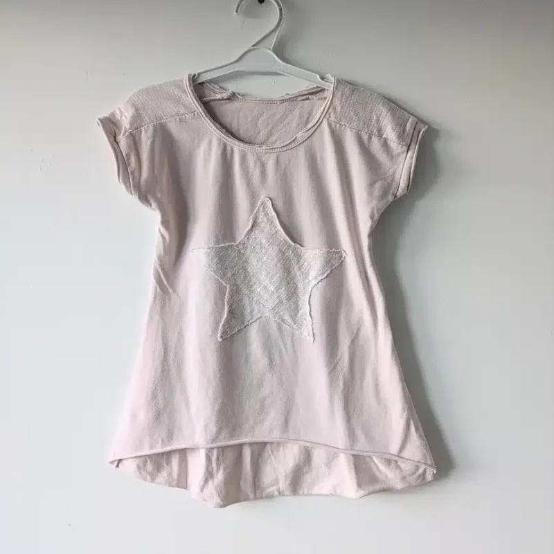 T-shirt rose pâle