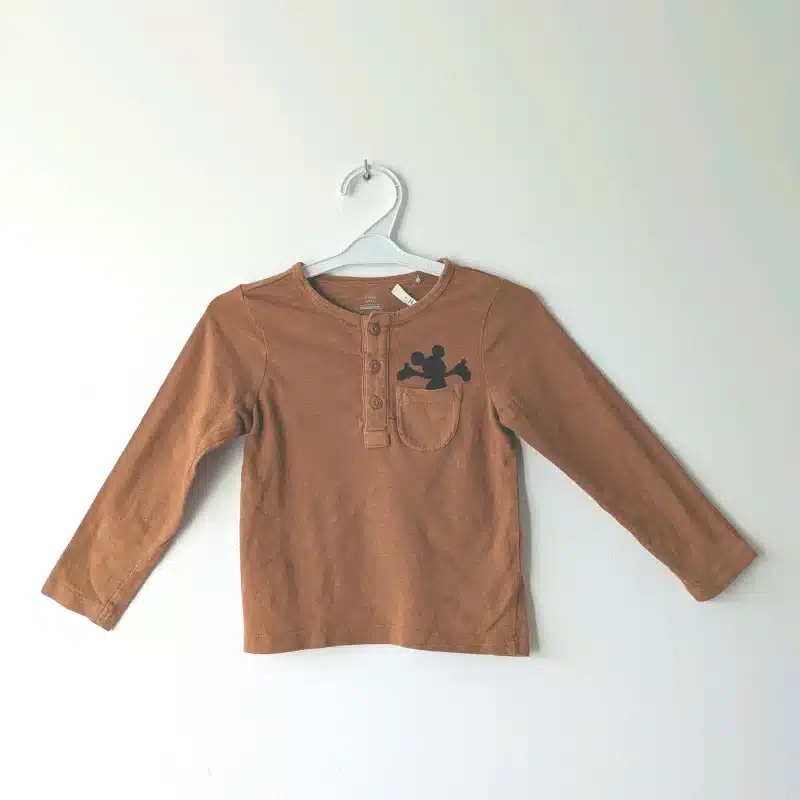 Haut brun Mickey, Disney