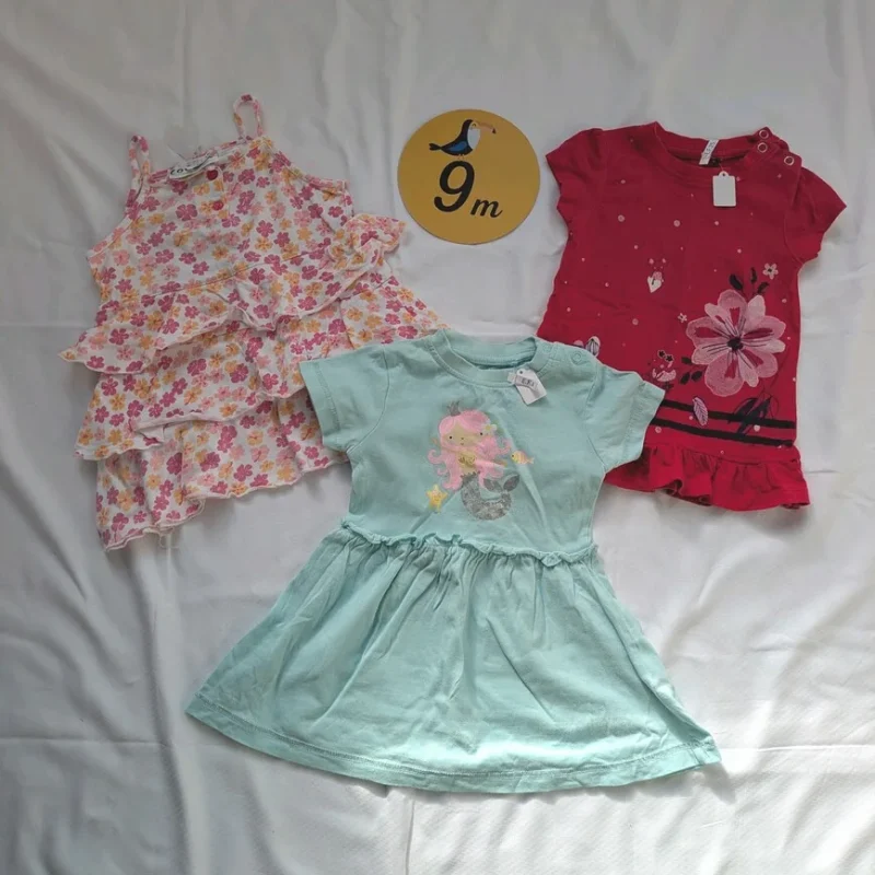 Lot trois petites robes d'été