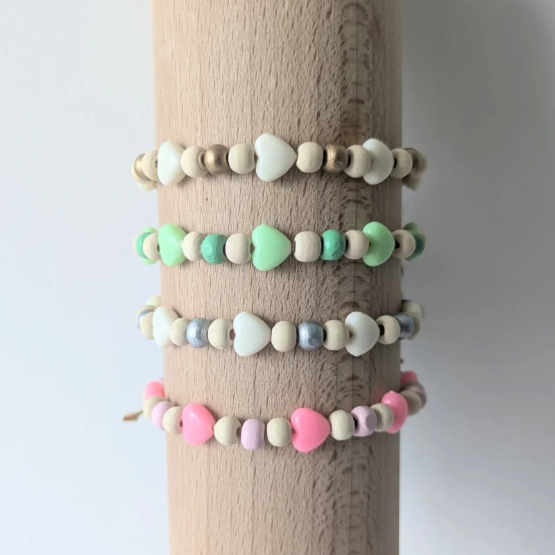 Bracelet réglable petits cœurs, taille S/M