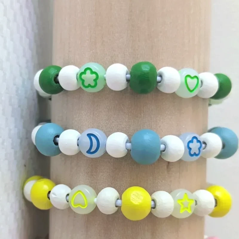 Bracelet élastique coloré , taille 3-5 ans