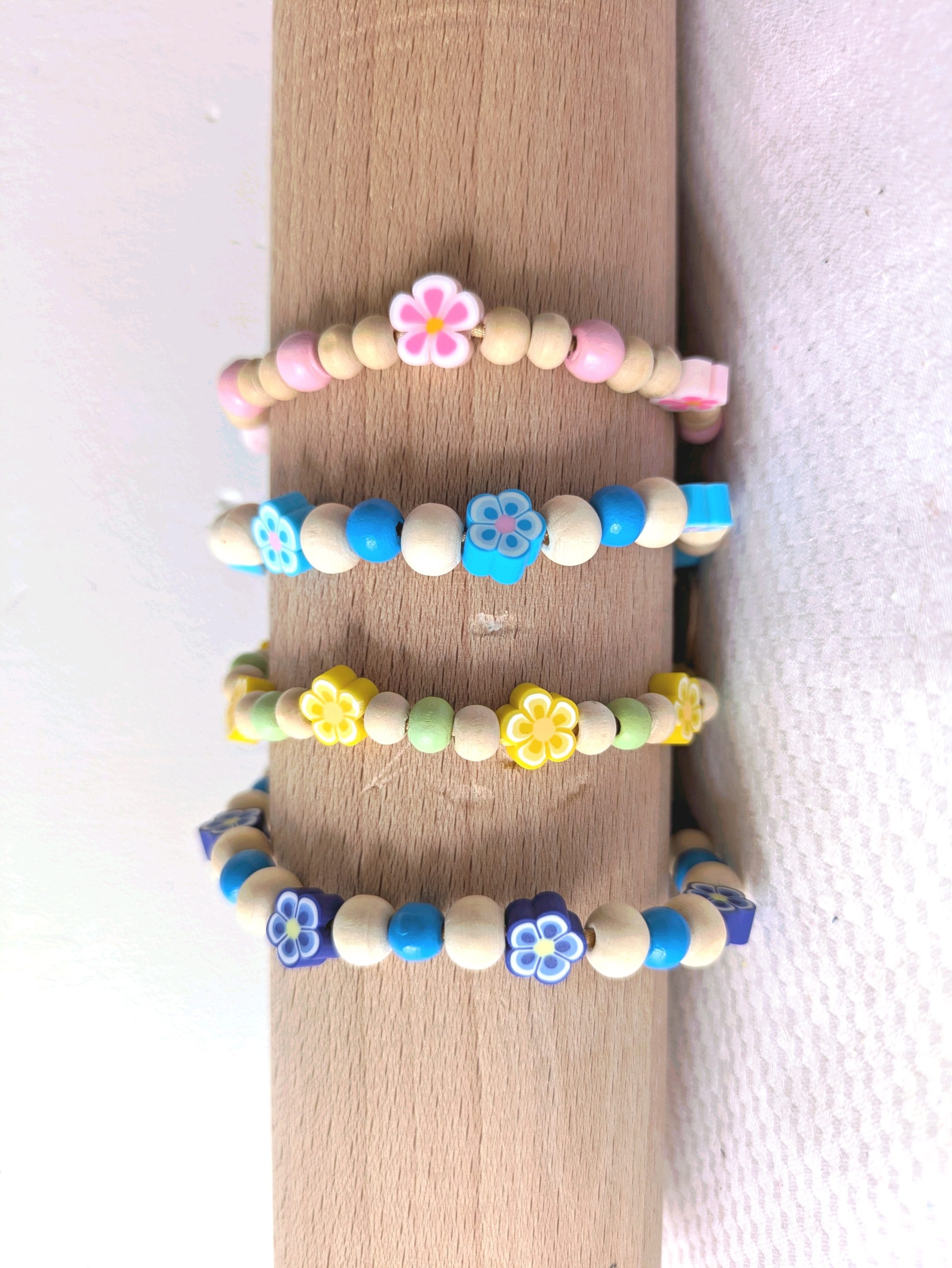 Bracelet réglable fleurs colorées, taille L/XL