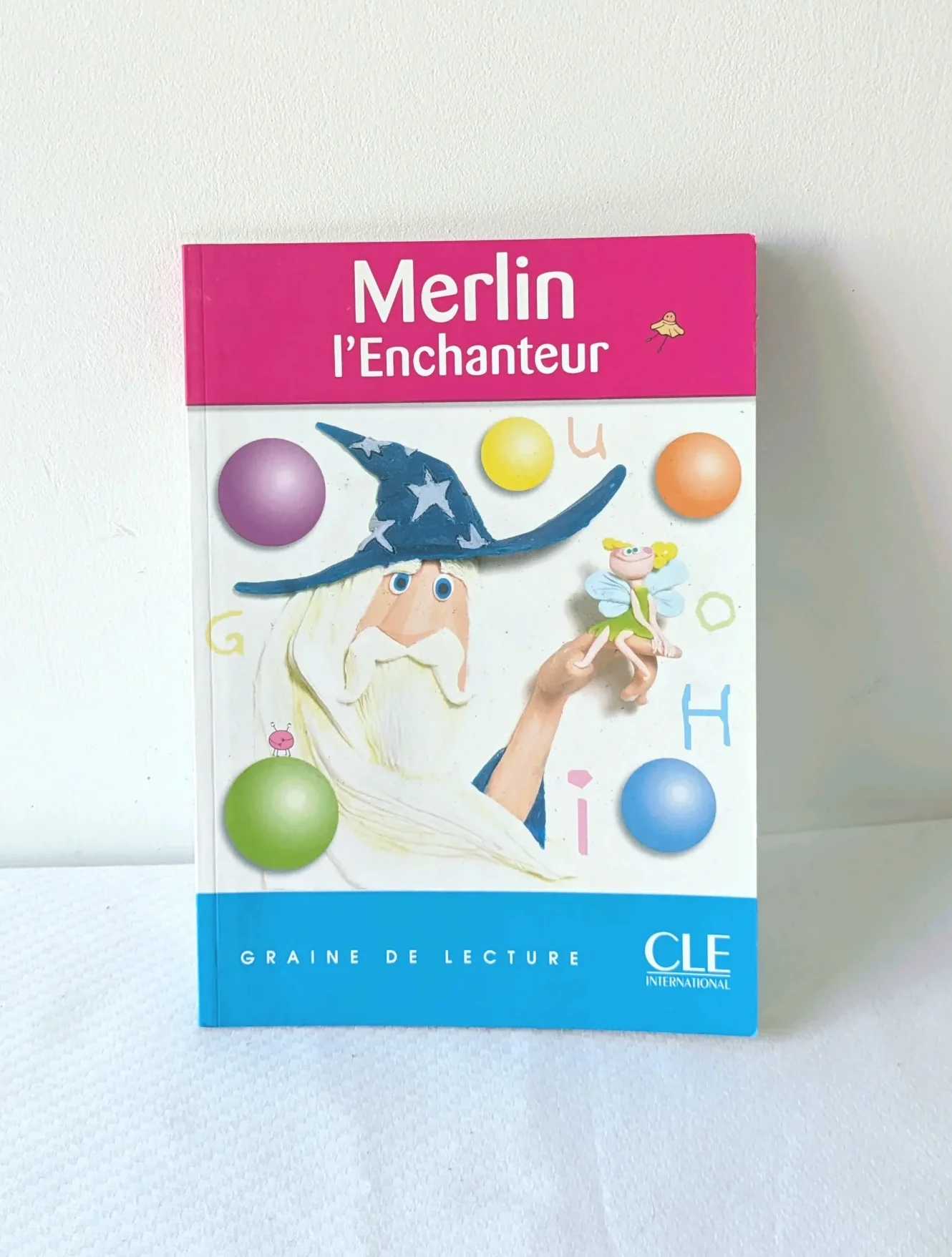 Livre d' activités : " Merlin l'Enchanteur "