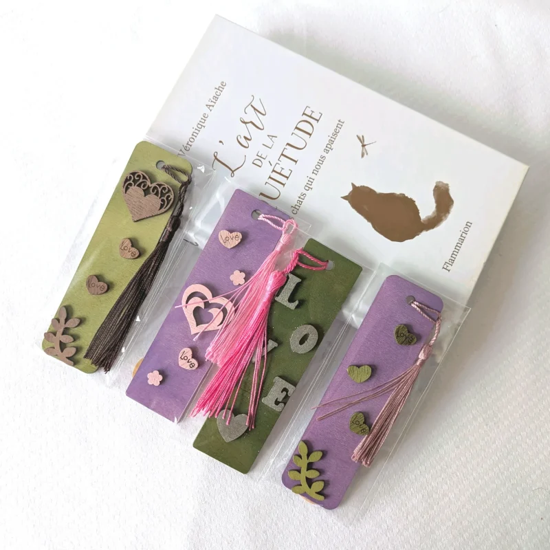 Marque page, motif " Love "
