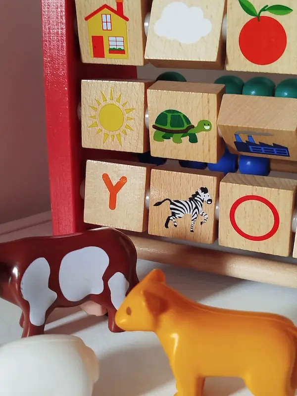 Jouets et livres enfant d'occasion