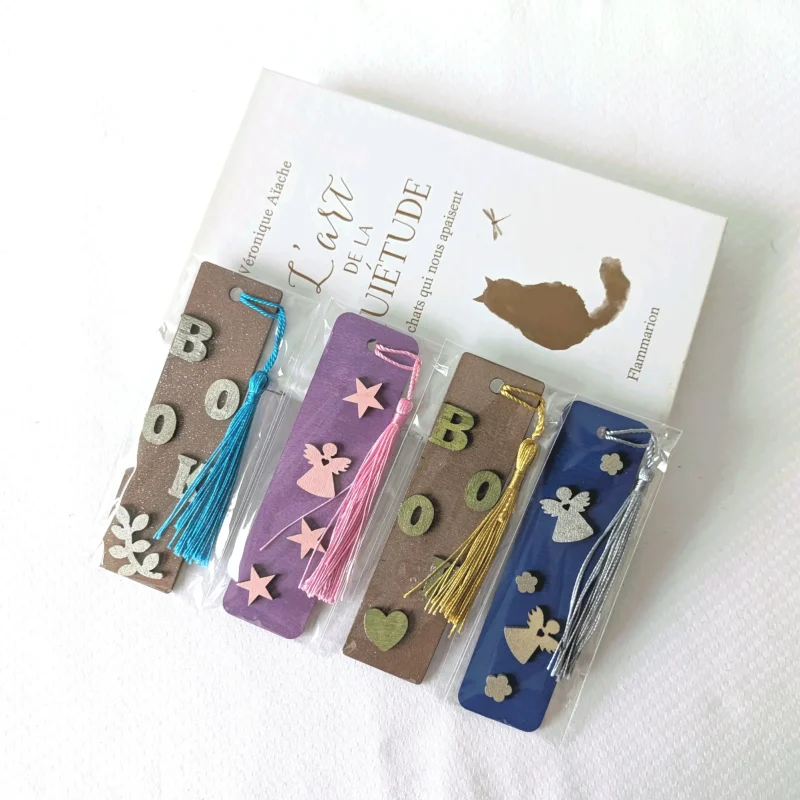 Marque page, motif "Book" & ange