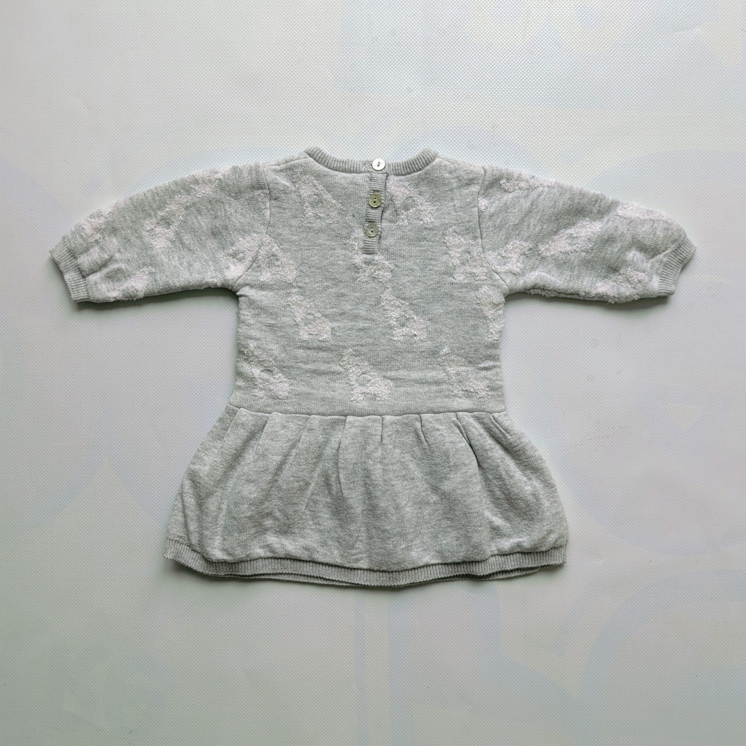 Robe fourrée grise – Image 2