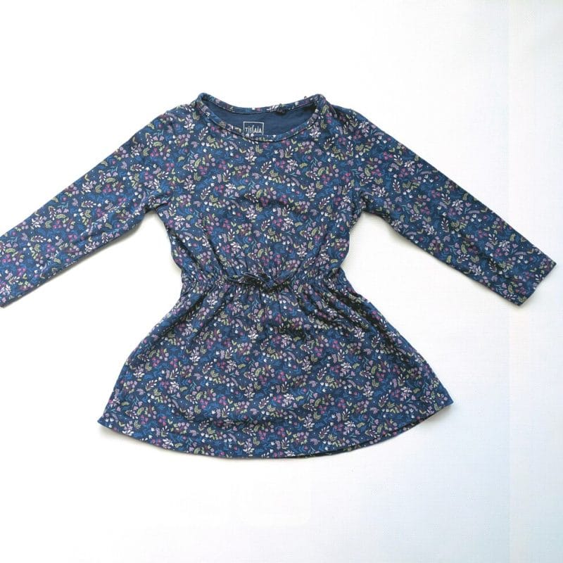 Robe fleurie bleue, Tissaia